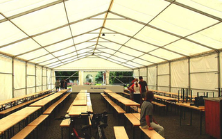 Kiegészítő eszközök és szolgáltatások Kiegészítő eszközök és szolgáltatások